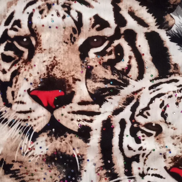 Shirt - Picture 2 of 4